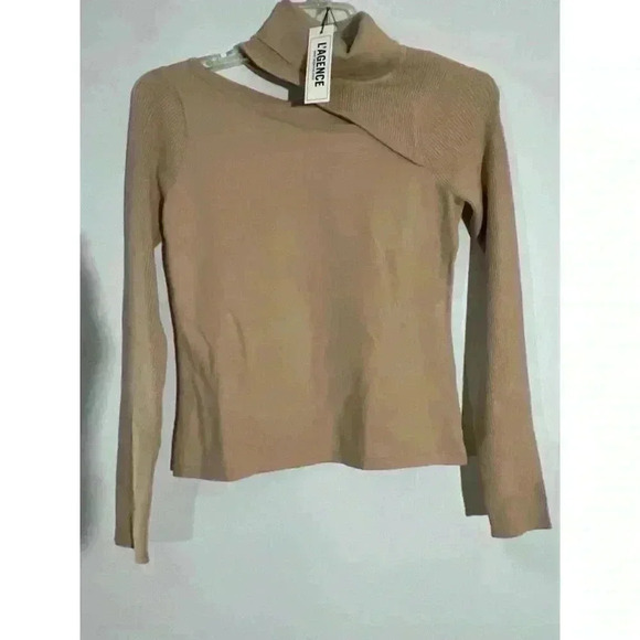 O’ agence sweater nwt - Picture 1 of 3